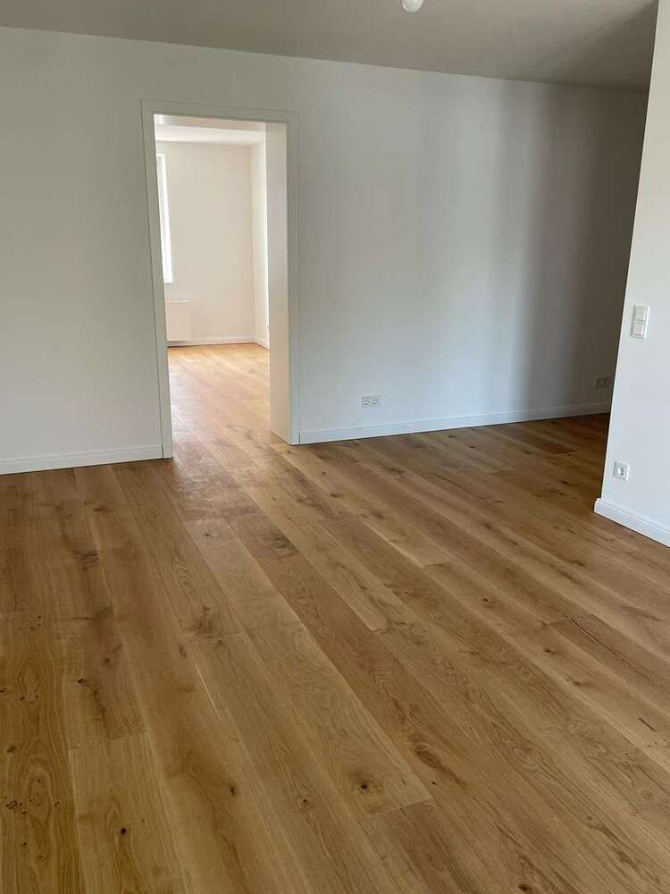 Wohnung zum Mieten in Düsseldorf 1.300 € 64 m²