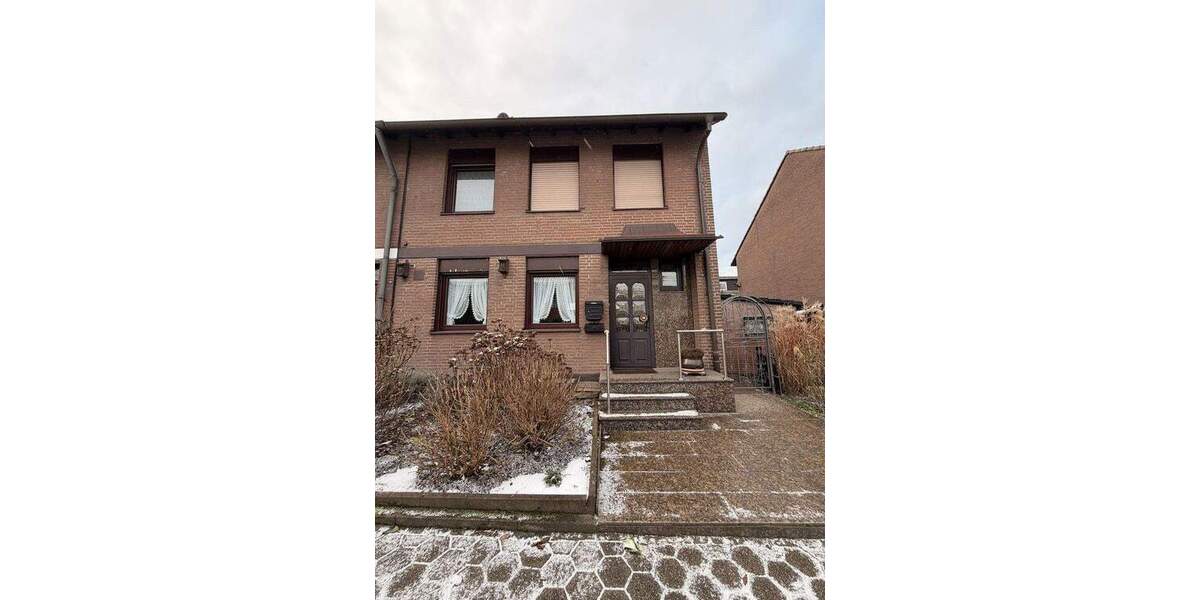 Ankommen. Wohlfühlen. Zuhause sein. - Reihenendhaus in Essen-Schonnebeck 5 zimmer