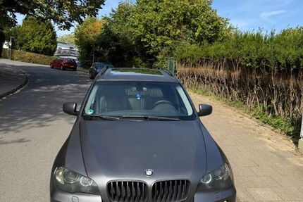 BMW X5 330.000 km 8.799 &euro; Bochum 44801