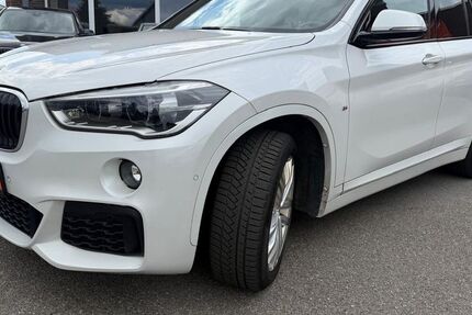 BMW X1 201.600 km 15.880 &euro; Düsseldorf 40549