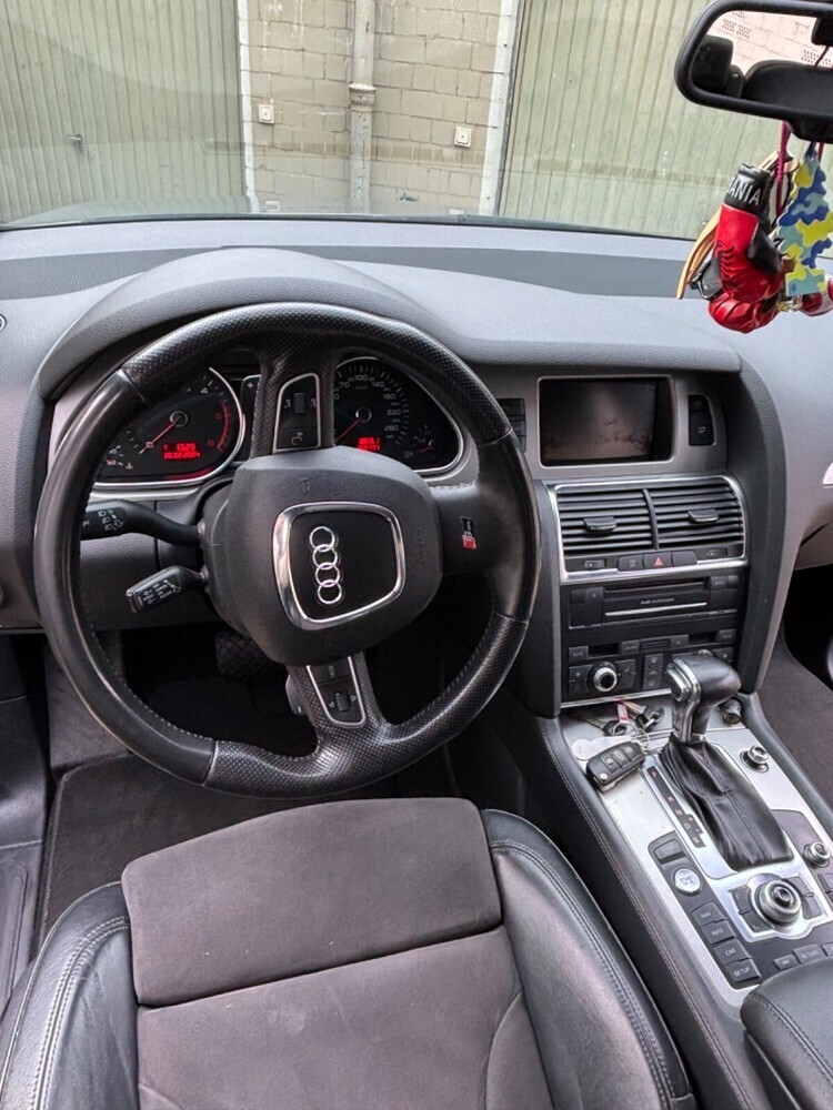 Q 7