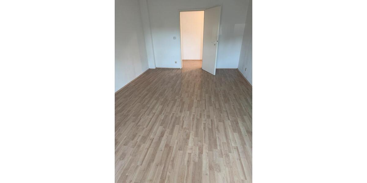 Dachgeschoßwohnung Recklinghausen Hillerheide - 3.5 Zimmer, 115 m&sup2;, 748&euro; | Angebot:26393884
