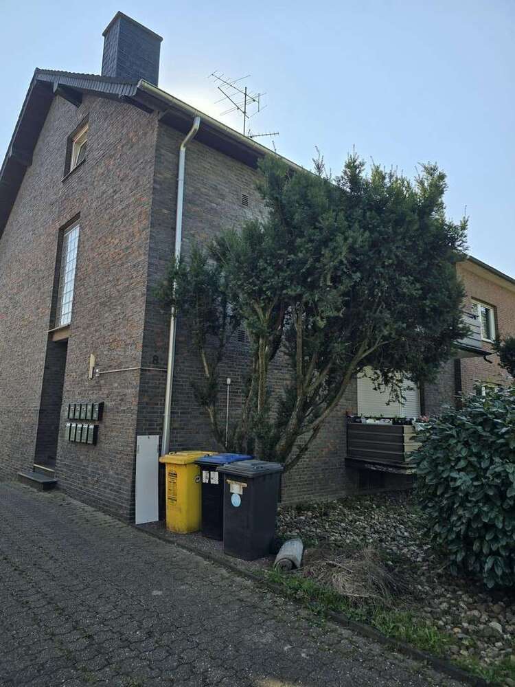 Wohnung zum Mieten in Duisburg 380 € 31.63 m²