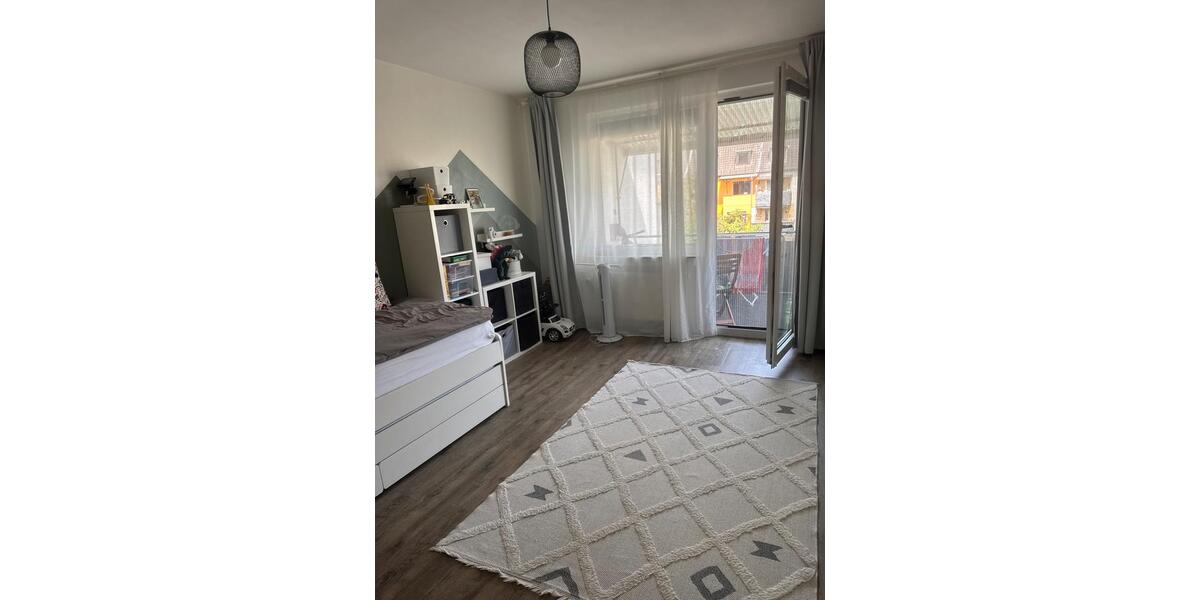 Etagenwohnung Duisburg Duisburg-Mitte - 3.5 Zimmer, 70 m&sup2;, 165.000&euro; | Angebot:27168189