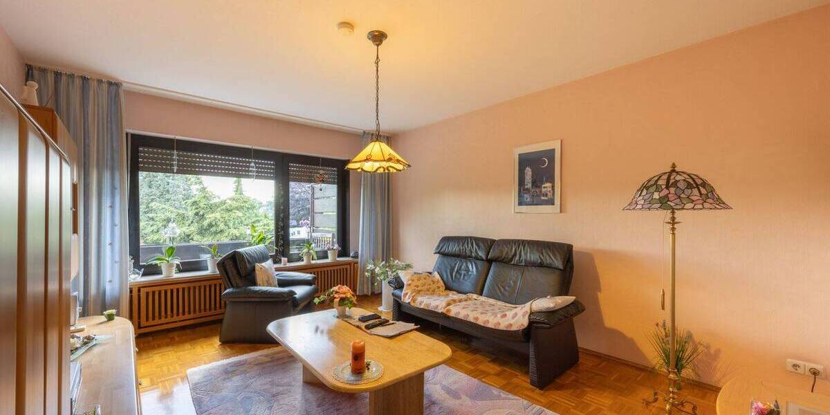 Mehrfamilienhaus, Wohnhaus Krefeld Uerdingen - 8 Zimmer, 201 m&sup2;, 475.000&euro; | Angebot:26695172