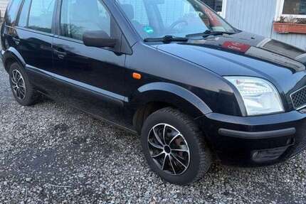 Ford Fusion 174.000 km 1.650 &euro; Essen 45326