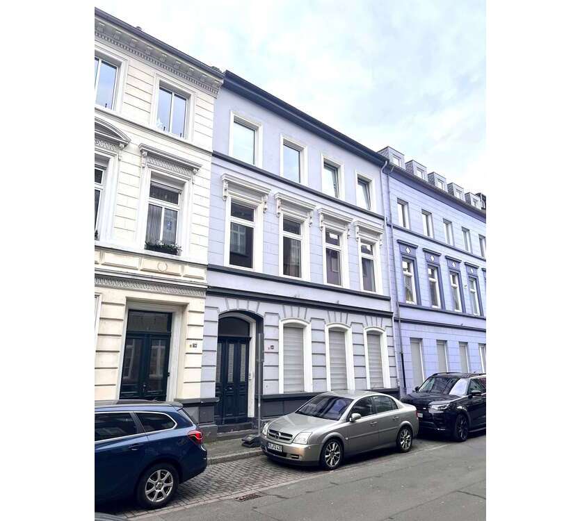 Haus zum Kaufen in Krefeld 529.000 € 278.91 m²