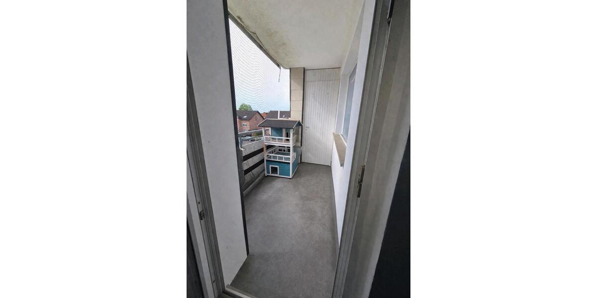 Etagenwohnung Duisburg Rheinhausen - 3 Zimmer, 74 m&sup2;, 176.000&euro; | Angebot:26946330