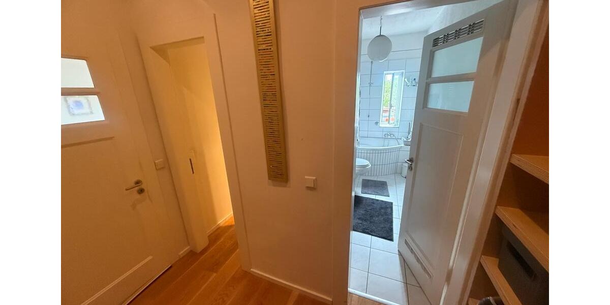 Wohnen mit Penthouse feeling in beste Lage von NRW in Düsseldorf 3.5 zimmer