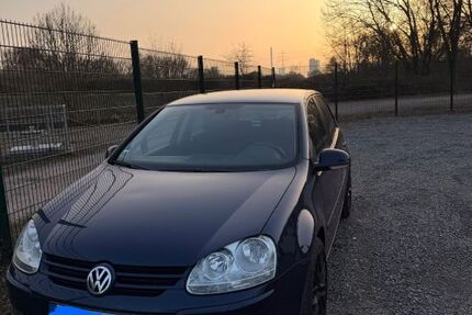 VW Golf 115.000 km 5.000 &euro; Herne 44628
