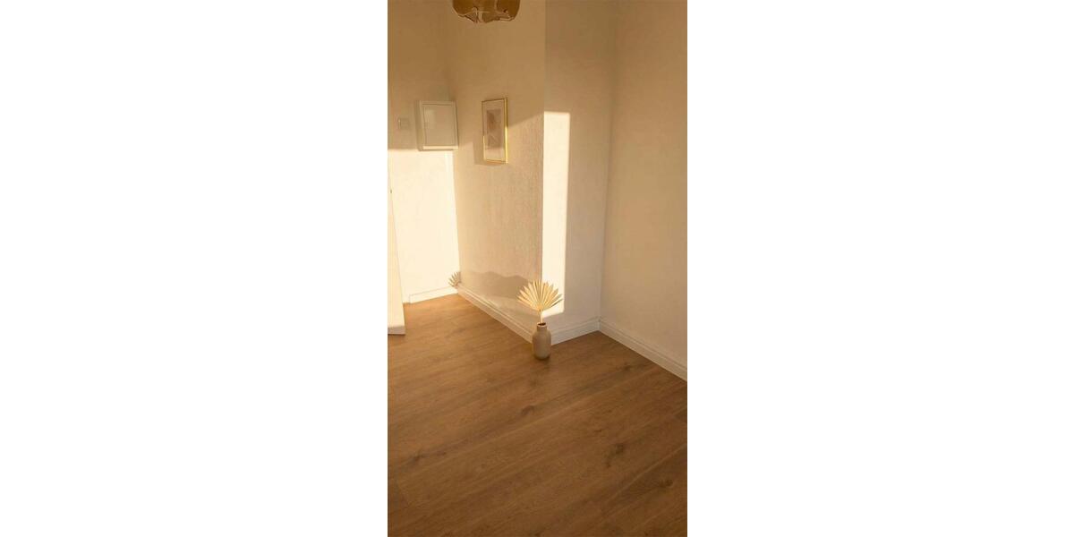 Etagenwohnung Gelsenkirchen Ückendorf - 4 Zimmer, 75 m&sup2;, 562&euro; | Angebot:26199777