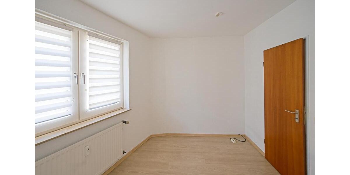 Etagenwohnung Gelsenkirchen Gelsenkirchen-Mitte - 3 Zimmer, 72 m&sup2;, 365&euro; | Angebot:27597458