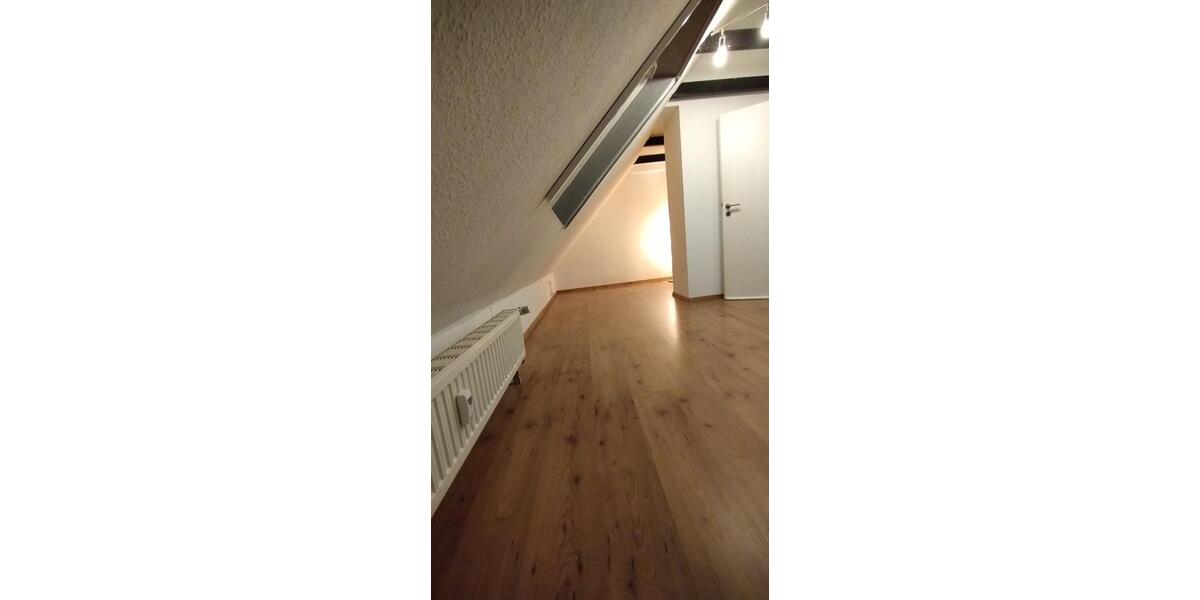 Gemütliche Dachgeschoßwohnung 3.5 zimmer