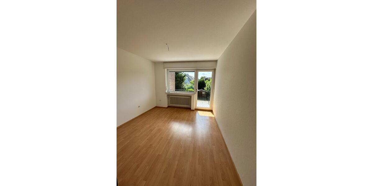Reihenhaus Meerbusch Kierst - 5.5 Zimmer, 135 m&sup2;, 1.810&euro; | Angebot:25511647