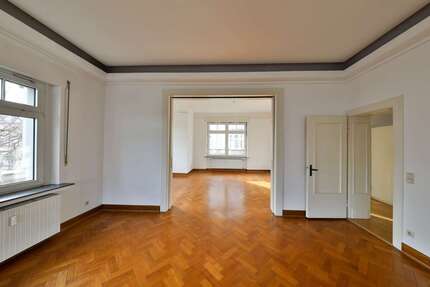 Wohnung zum Mieten in Oberhausen 1.300 € 130 m² 3 zimmer