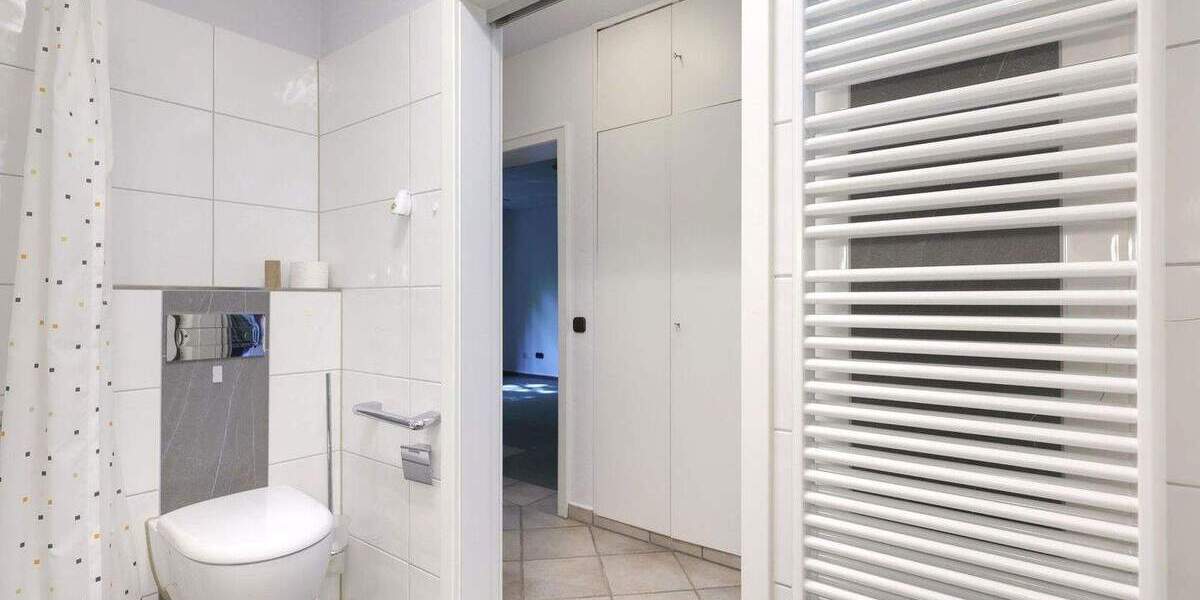 Bungalow Duisburg Alt-Homberg - 7 Zimmer, 190 m&sup2;, 595.000&euro; | Angebot:25716922