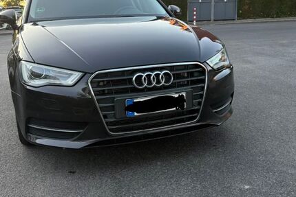 Audi A3 157.000 km 11.500 &euro; Düsseldorf 40470