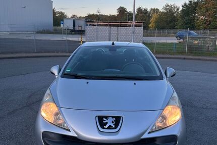 Peugeot 207 108.000 km 3.600 € Bottrop 46238