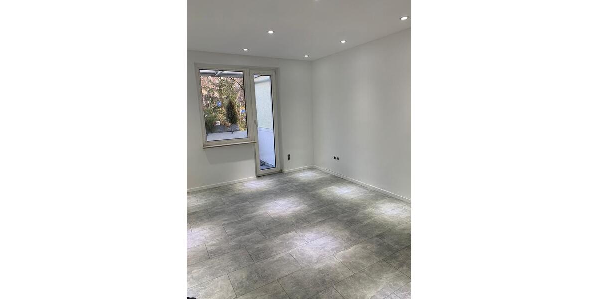 Etagenwohnung Essen Stadtkern - 3 Zimmer, 79 m&sup2;, 990&euro; | Angebot:26428292