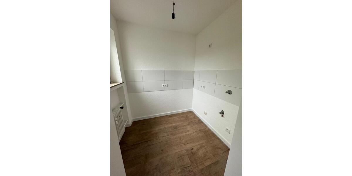 Top Lage**2 Raum-Wohnung mit Balkon in Oberhausen-Königshardt 2 zimmer