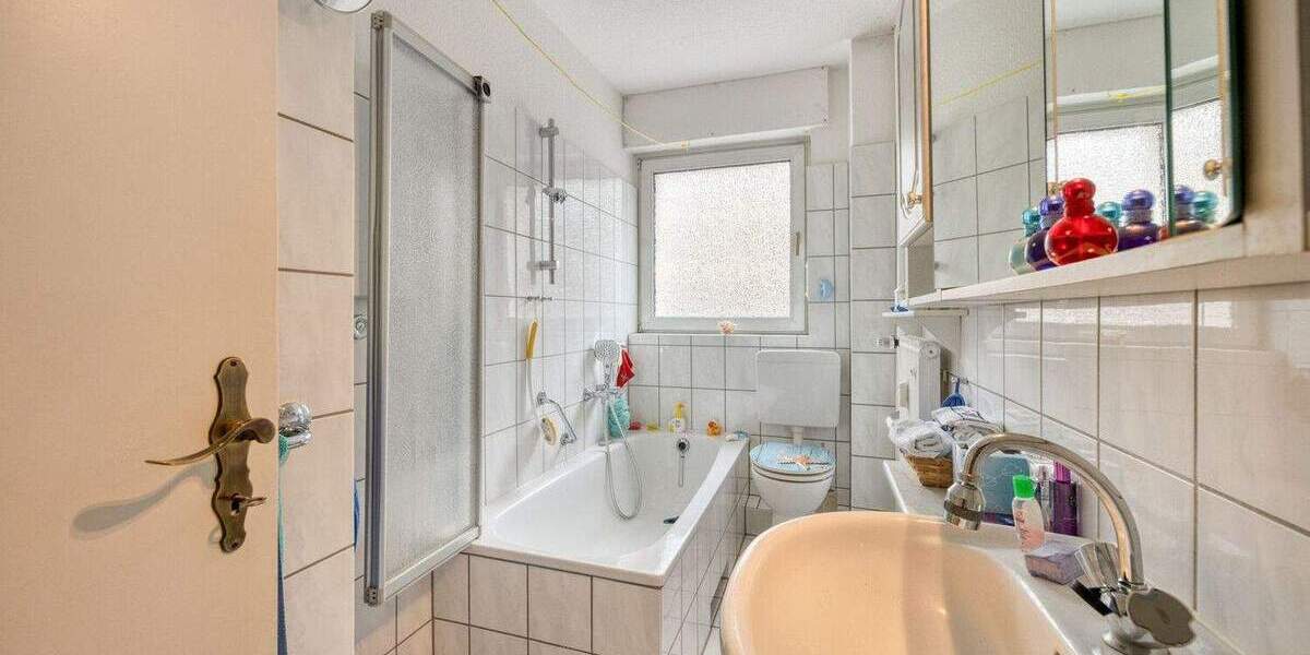 Helle 3-Zimmer-Wohnung mit Balkon in beliebter Lage von Oberbilk 3 zimmer