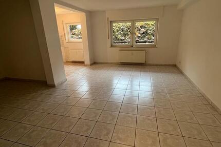 Lagerraum Kellerraum Hobbyraum zimmer