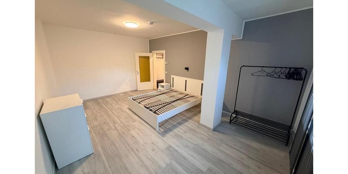 Erdgeschoßwohnung Gelsenkirchen Gelsenkirchen-Mitte - 2 Zimmer, 68 m&sup2;, 800&euro; | Angebot:25442043