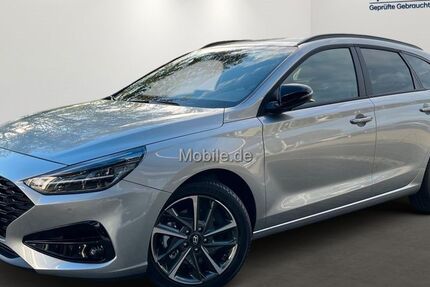 Hyundai i30 5.999 km 25.989 € Oberhausen 46149