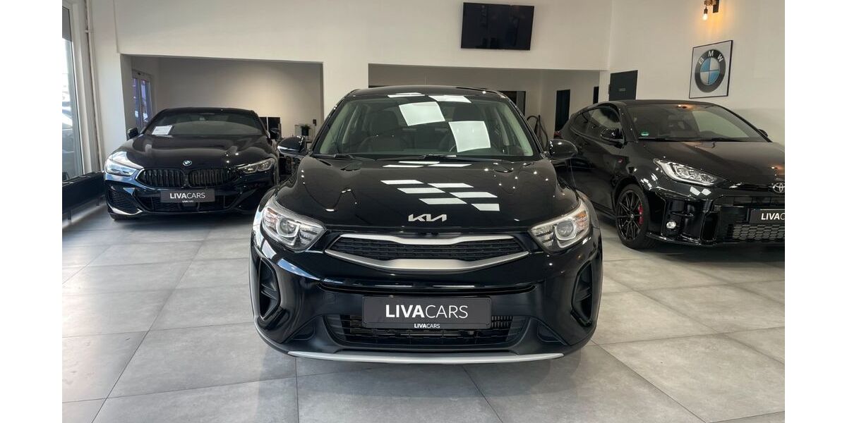 Kia Stonic 16.872 km 16.900 &euro; Oberhausen 46049
