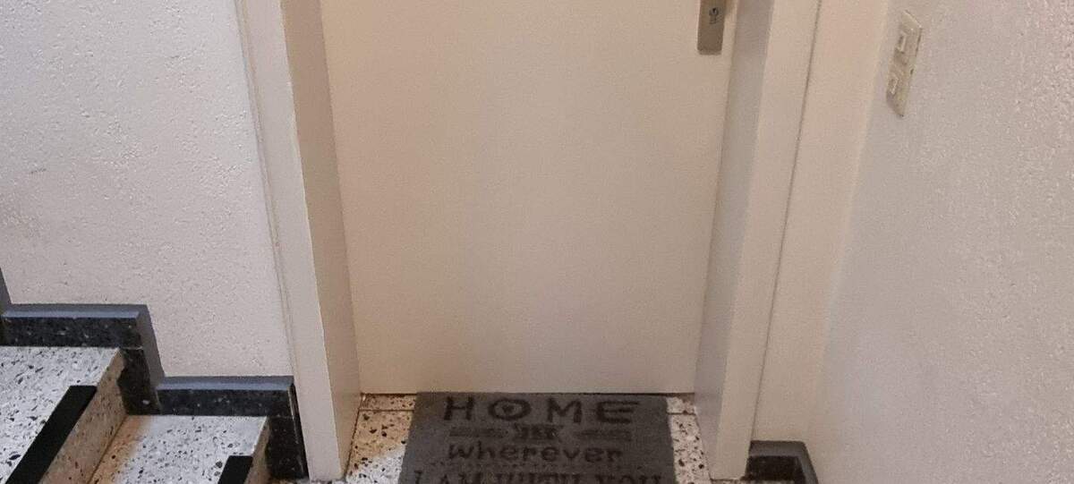 GELEGENHEITI!!! RENOVIERTE + GEMÜTLICHE 3 ZIMMER WOHNUNG mit BALKON in ESSEN - SCHÖNEBECK!!! 3 zimmer