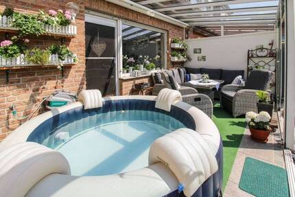 Sofort wohlfühlen: 4-Zi.-REH mit Garten, Garage und Freistellplatz in Duisburg 5 zimmer