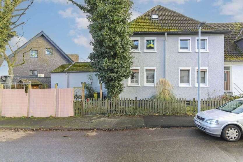 Haus zum Kaufen in Gelsenkirchen 215.000 € 92.22 m²