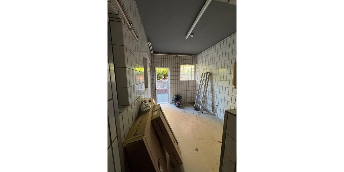 Ladenlokal in guter Lage zimmer