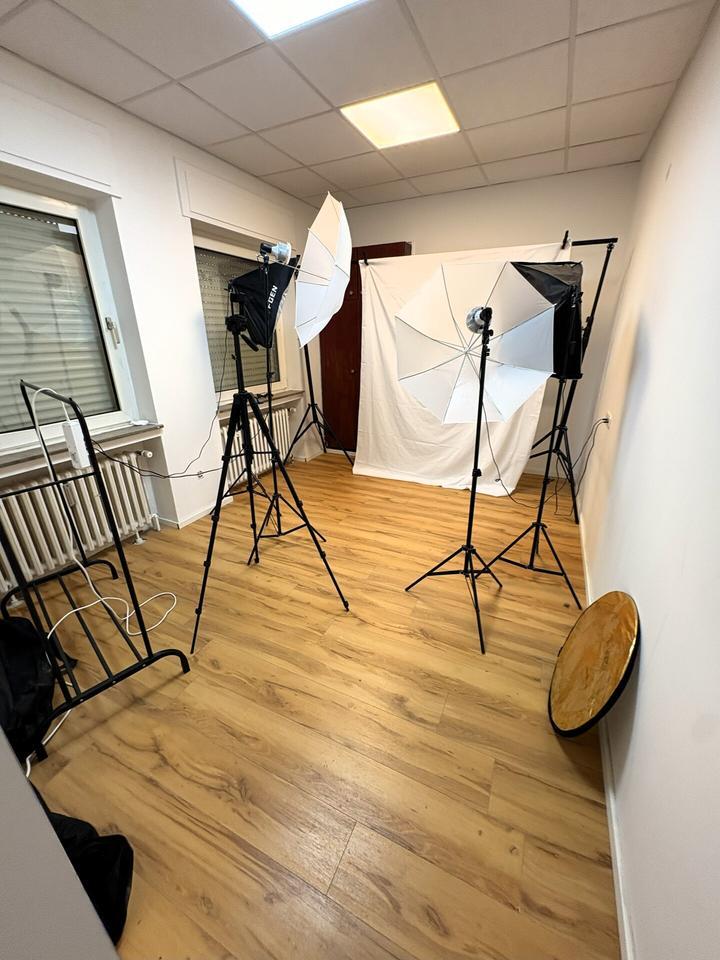 Attraktive Gewerbeimmobilie mit Büro, Ausstellung, Lagerhalle & Wohnung – flexible Nutzung möglich! zimmer