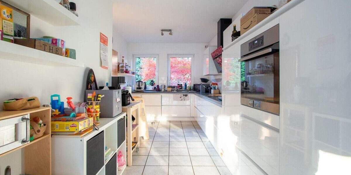 Reihenmittelhaus Bottrop Eigen - 4 Zimmer, 142 m&sup2;, 439.000&euro; | Angebot:25707079