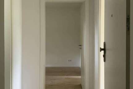 Wohnung Gelsenkirchen Gelsenkirchen-Mitte - 2 Zimmer, 51 m&sup2;, 409&euro; | Angebot:27427106