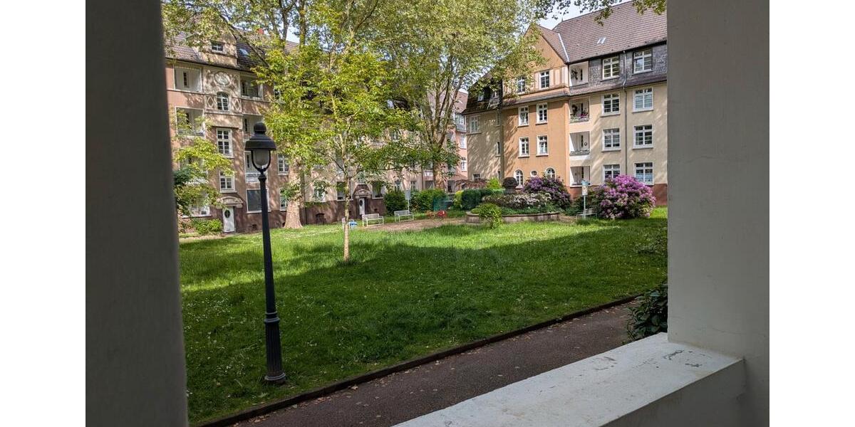 Erdgeschoßwohnung Essen Stadtbezirk III - 2.5 Zimmer, 58 m&sup2;, 125.000&euro; | Angebot:26624663
