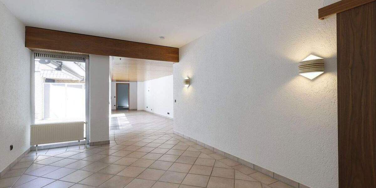 Bungalow Duisburg Alt-Homberg - 7 Zimmer, 190 m&sup2;, 599.000&euro; | Angebot:24788471