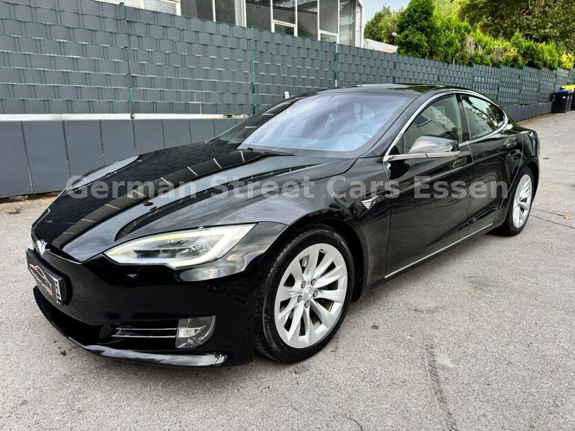 Tesla Model S 183.000 km 20.950 € Essen 45141