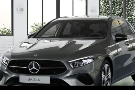 Mercedes-Benz A 200 9.900 km 39.690 &euro; Düsseldorf 40470