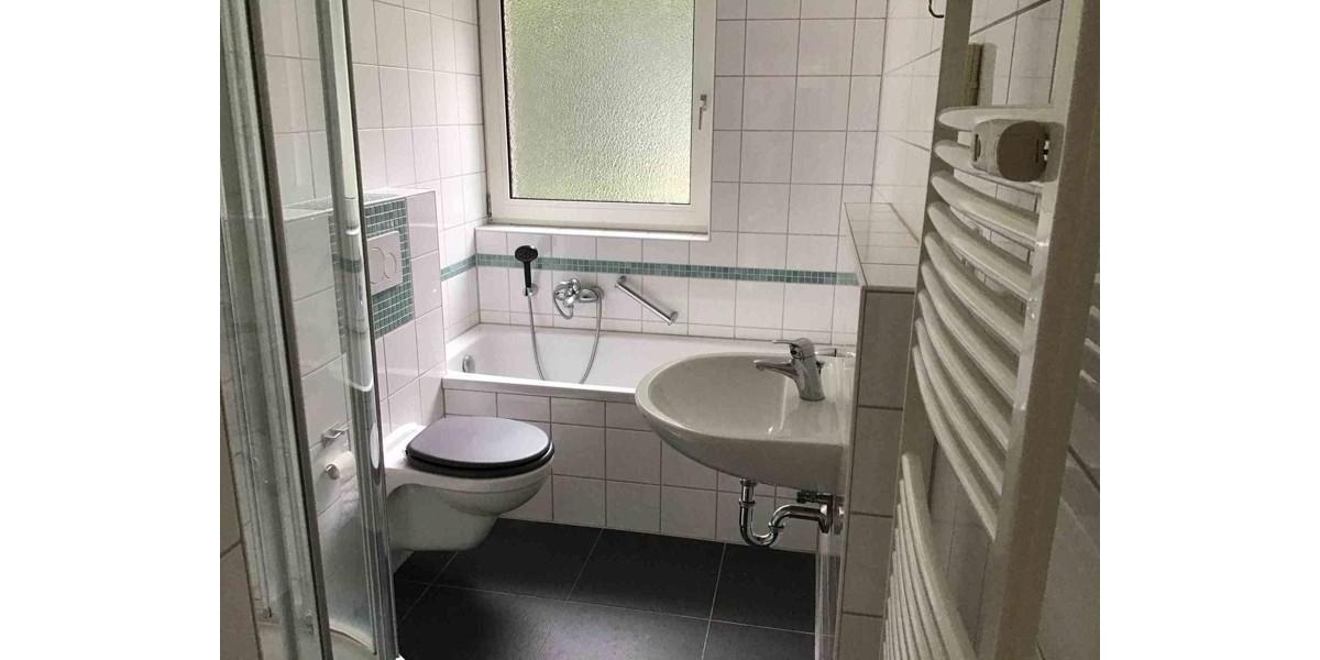 Charmante 3-Raum-Wohnung mit Balkon! 3 zimmer