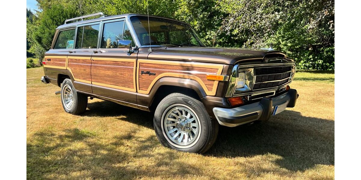 Jeep Wagoneer 108.300 km 84.900 &euro; Velbert 42551