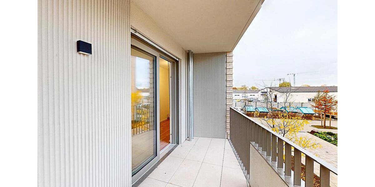 Tolle Wohnlage in Heerdt: Moderne 4-Zimmer-Wohnung mit Balkon und zwei Bädern (mietpreisgedämpft) 4 zimmer