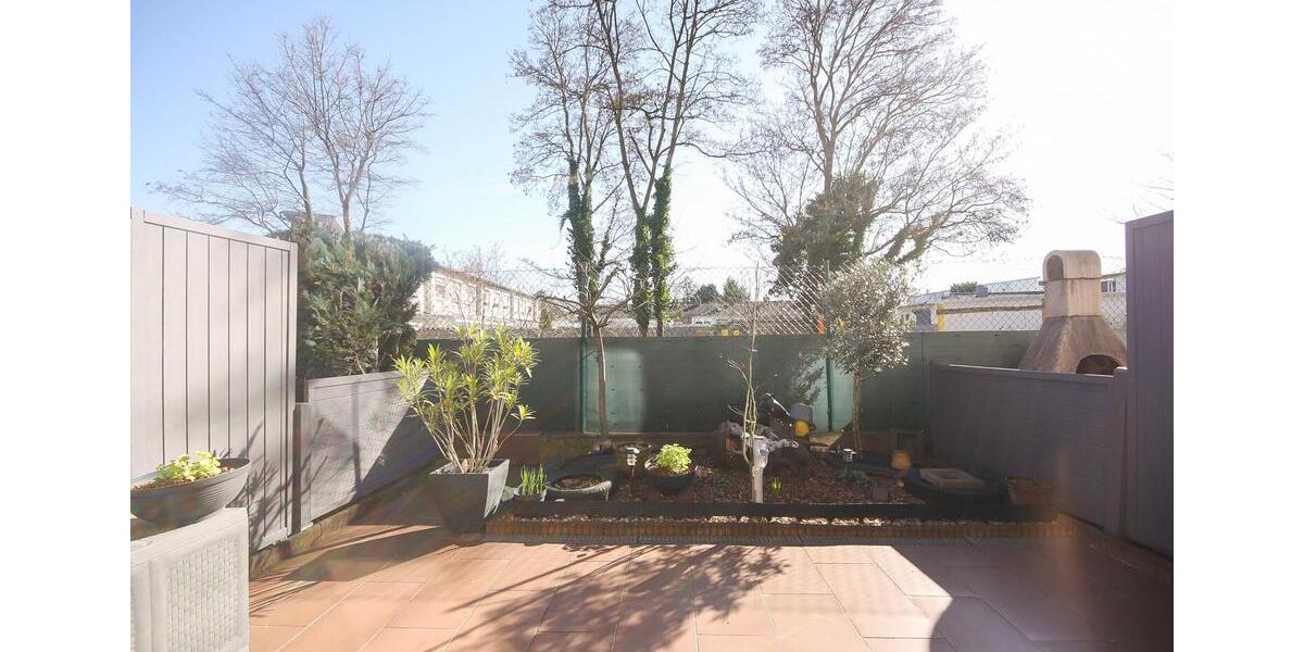 Reihenhaus Düsseldorf Stadtbezirk 6 - 5 Zimmer, 126 m&sup2;, 2.600&euro; | Angebot:25548327