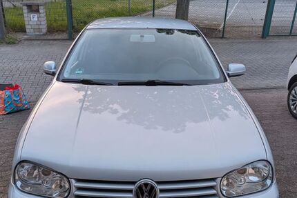 VW Golf 167.538 km 1.800 &euro; Wesel 46485