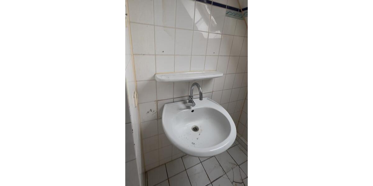Dachgeschoßwohnung Oberhausen Biefang - 2 Zimmer, 40 m&sup2;, 350&euro; | Angebot:26326049