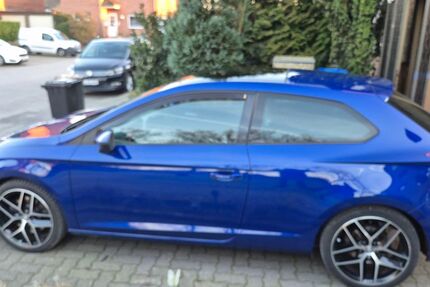 Seat Leon 95.700 km 14.995 &euro; Dorsten 46284