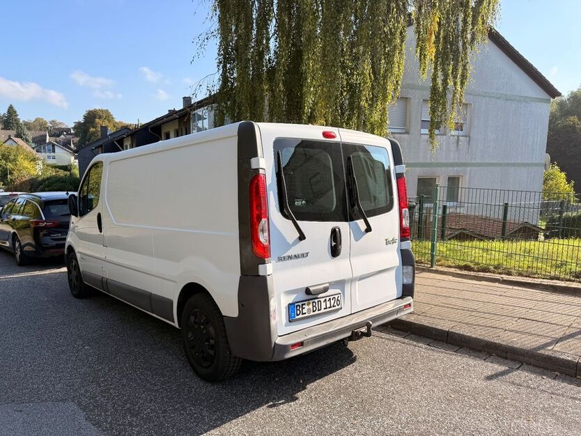 Renault Trafic 152.500 km 7.499 € Heiligenhaus 42579