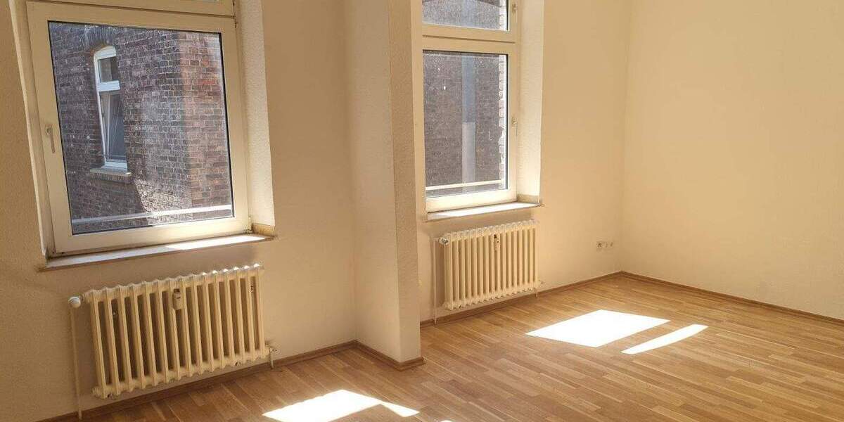 Gepflegte 2-Zimmer-Wohnung im 2.Obergeschoss zu vermieten! 1 Nettokaltmiete frei (2. Monat) 2 zimmer