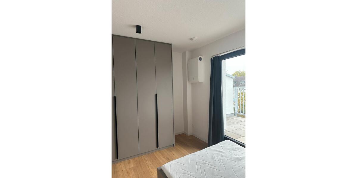 Dachgeschoßwohnung Düsseldorf Flingern Süd - 2 Zimmer, 50 m&sup2;, 1.200&euro; | Angebot:25151052